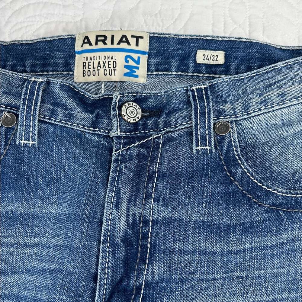 Ariat •34/32• M2 Relaxed Stirling Stretch Boot Cut Jean Shasta - Picture 7 of 12